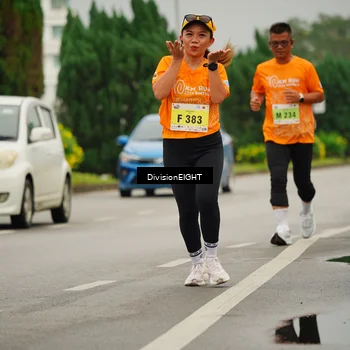 Runner Photo 8499880