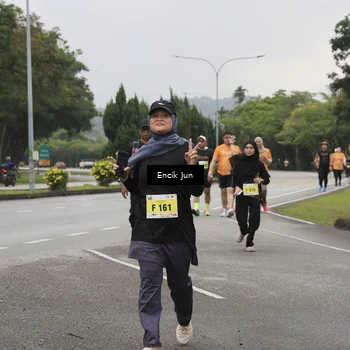 Runner Photo 8499882