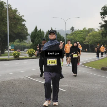 Runner Photo 8499884