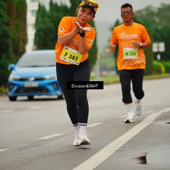 Runner Photo 8499899