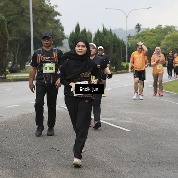 Runner Photo 8499900