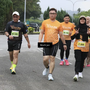 Runner Photo 8499916