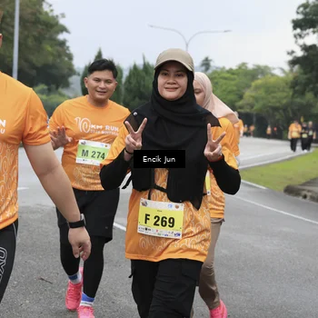 Runner Photo 8499921
