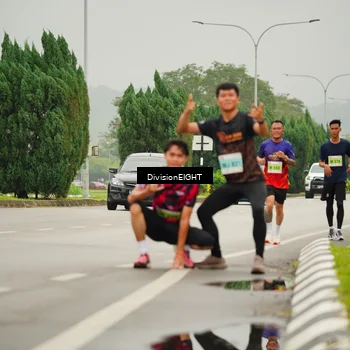 Runner Photo 8499938