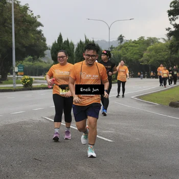 Runner Photo 8499942