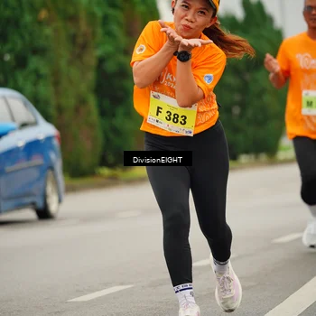 Runner Photo 8499949