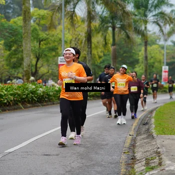 Runner Photo 8499951