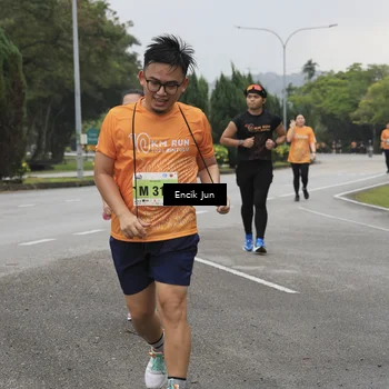 Runner Photo 8499953