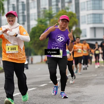 Runner Photo 8499958