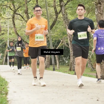 Runner Photo 8499959