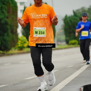 Runner Photo 8499963