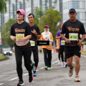 Runner Photo 8500007