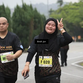 Runner Photo 8500016