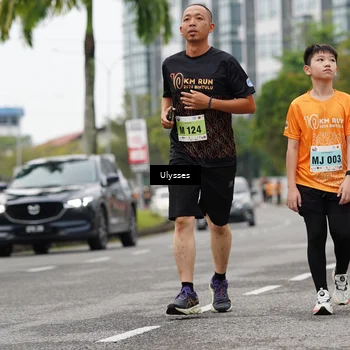 Runner Photo 8500019