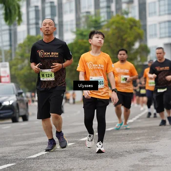 Runner Photo 8500023