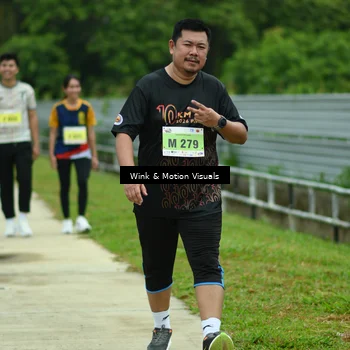 Runner Photo 8500024