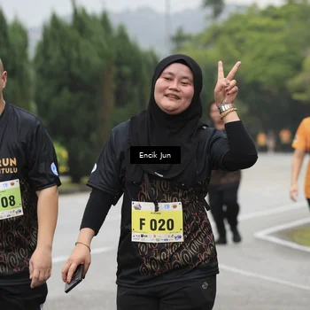 Runner Photo 8500027