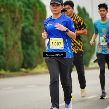 Runner Photo 8500051