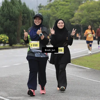 Runner Photo 8500059
