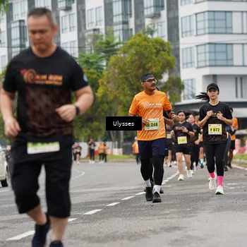 Runner Photo 8500060