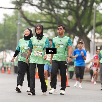 Runner Photo 8500064