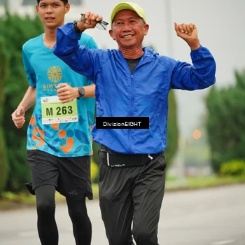 Runner Photo 8500093