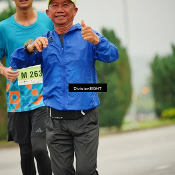 Runner Photo 8500099