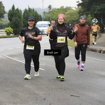 Runner Photo 8500103