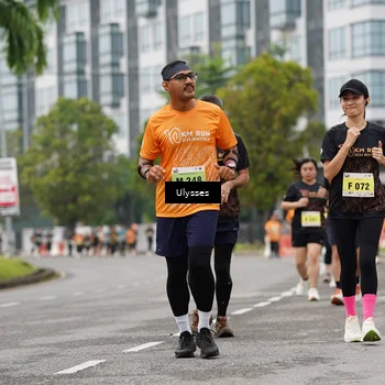 Runner Photo 8500105