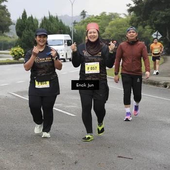Runner Photo 8500110