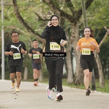 Runner Photo 8500115