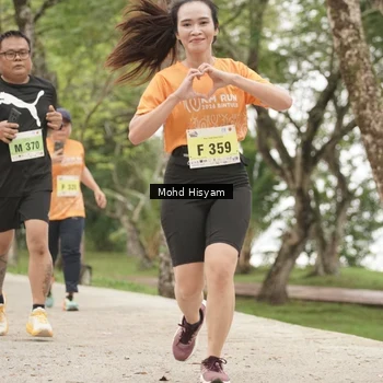 Runner Photo 8500116