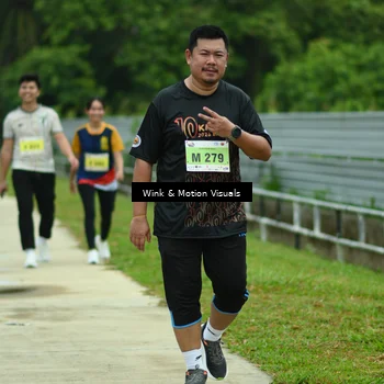 Runner Photo 8500117