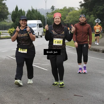 Runner Photo 8500118