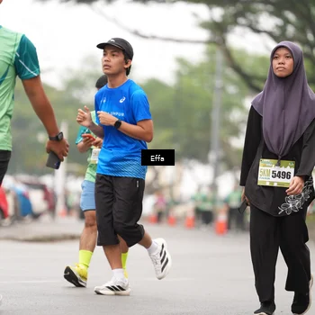 Runner Photo 8500150