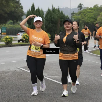 Runner Photo 8500172