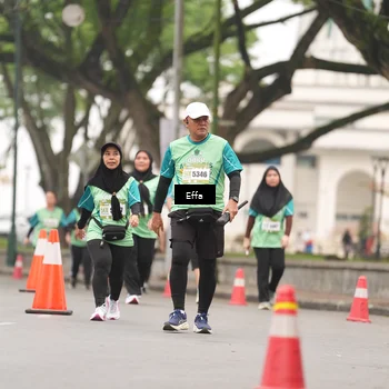 Runner Photo 8500246