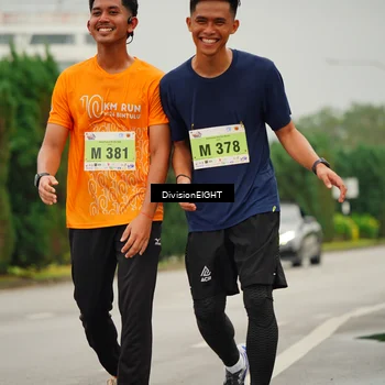 Runner Photo 8500273