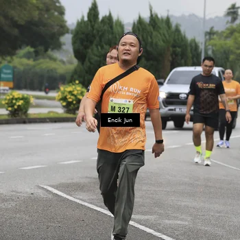 Runner Photo 8500276