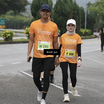 Runner Photo 8500338