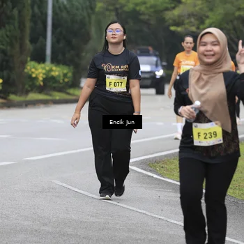 Runner Photo 8500345