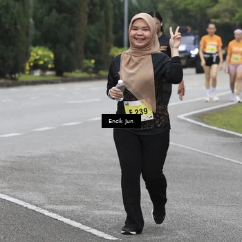 Runner Photo 8500365