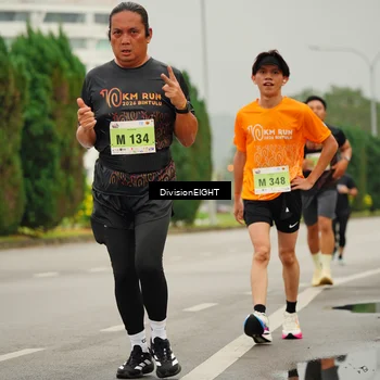 Runner Photo 8500417