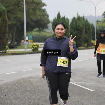 Runner Photo 8500422