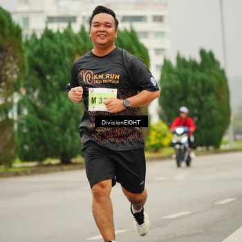 Runner Photo 8500438