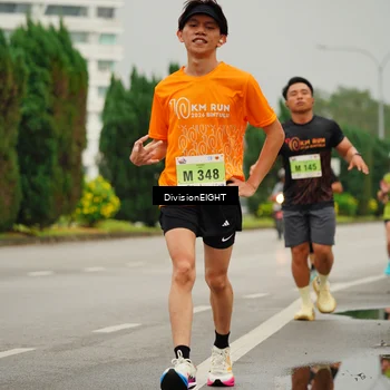 Runner Photo 8500440