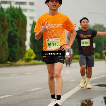 Runner Photo 8500456