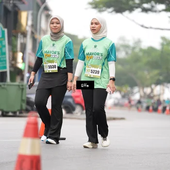 Runner Photo 8500475
