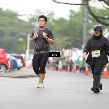 Runner Photo 8500486