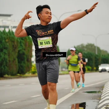 Runner Photo 8500506